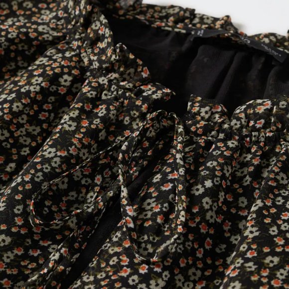 Floral Ruffled Dress - Picture 4 of 5